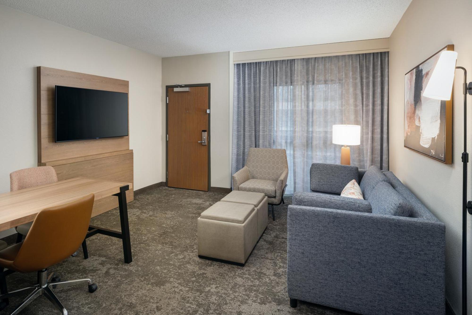 Embassy Suites North Charleston Airport Hotel Convention Ngoại thất bức ảnh