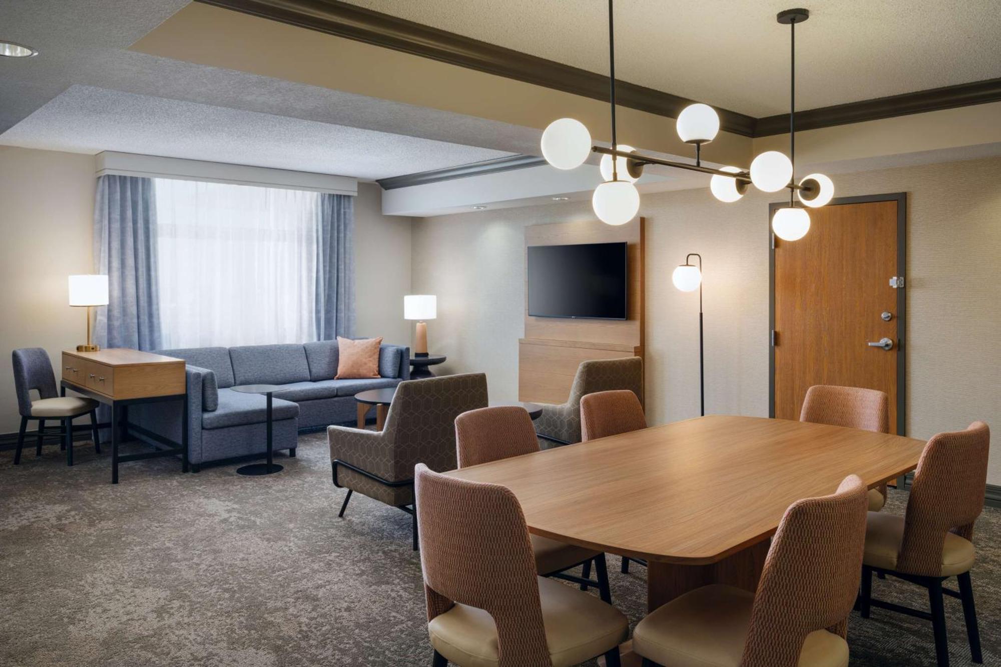 Embassy Suites North Charleston Airport Hotel Convention Ngoại thất bức ảnh